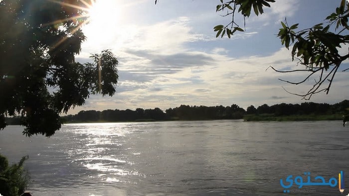 أبيات شعرية رائعة على نهر النيل