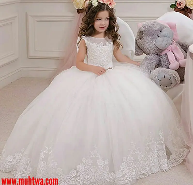 أديليد مجلس نيزك  أحدث فساتين الزفاف للأطفال - موقع محتوى
