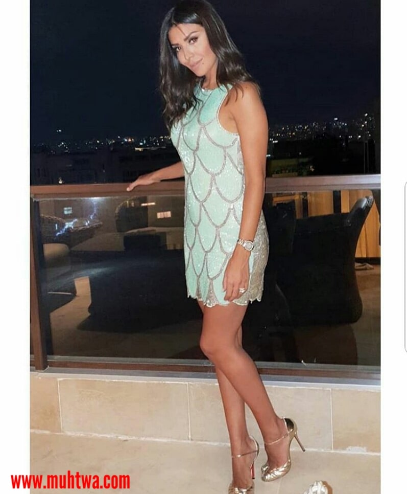 أزياء أمل بشوشة 