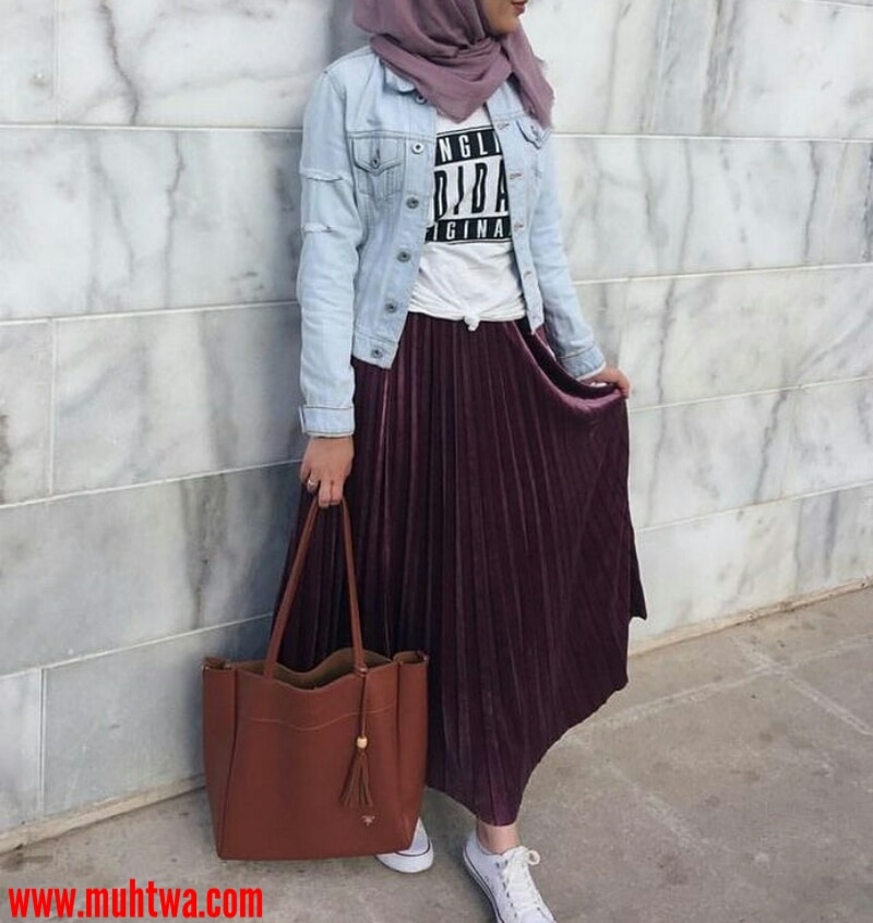 تنسيق جاكيت جينز طويل للمحجبات : للمحجبات: طرق تنسيق جاكيت الجينز مع بداية موسم جديد ... _ Jun 17, 2021 · قبل أن تختار المرأة العصرية ما يناسبها، يجب قراءة جسمها بشكل دقيق؛ لمعرفة الأنسب لها، لا يكفي أن يكون الجينز مدهشاً حتى يلفت الانتباه، بل يجب أن تختار ما يليق بها.
