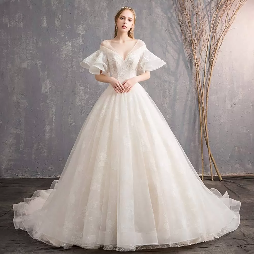 تصاميم فساتين زفاف للأفراح رومانسية تتميز بالفخامة 2024