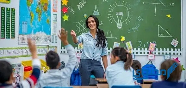 موضوع تعبير عن دور المعلم والطبيب والعامل