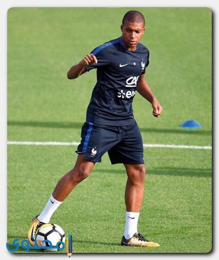 Mbappé33.jpg