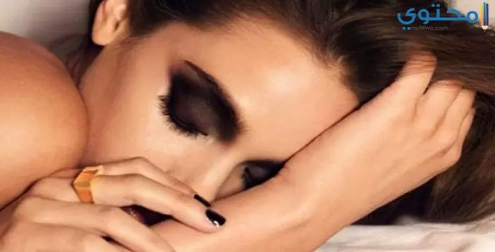 header image Disadvantages of Sleeping With Your Makeup On How it Harms Your Skin Fustany Main Image