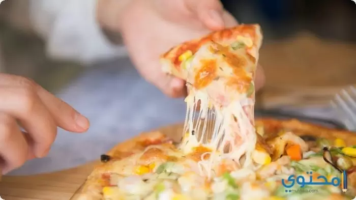 كيفية صنع البيتزا 