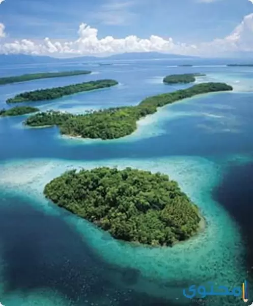 مناظر طبيعية من جزر سليمان الإستوائية