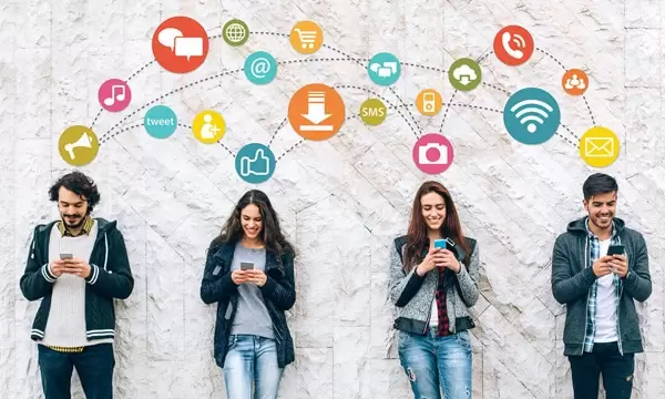 بحث عن أهمية مواقع التواصل الاجتماعي 