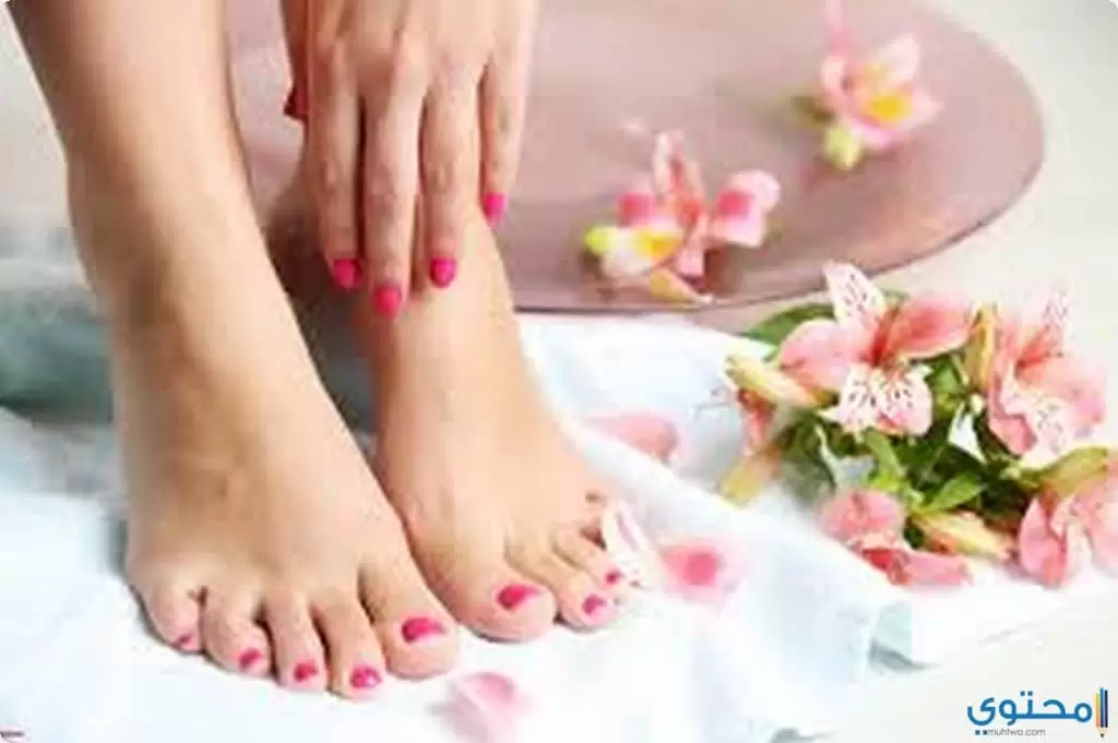 طرق تنعيم القدمين