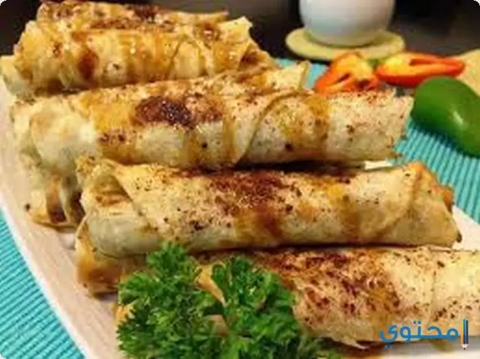 طريقة عمل صينية التوست بالدجاج والجبن والمايونيز