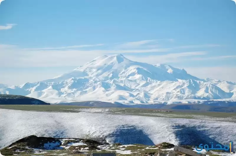  جبل إلبروس في روسيا 