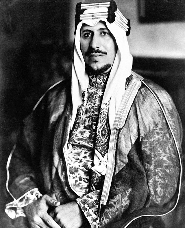 صورة قديمة للملك سعود بن عبد العزيز