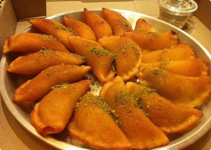 بالصور طريقة عمل القطايف في المنزل