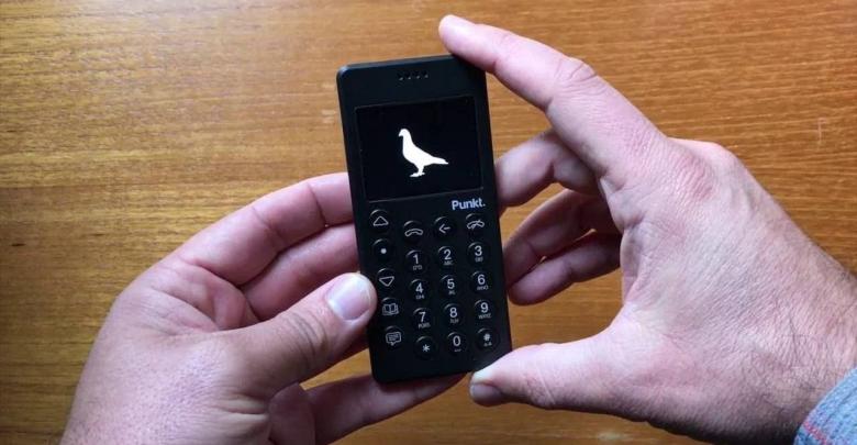 شركة أمريكية تنتج هاتف غبي للقضاء على الإدمان التقني